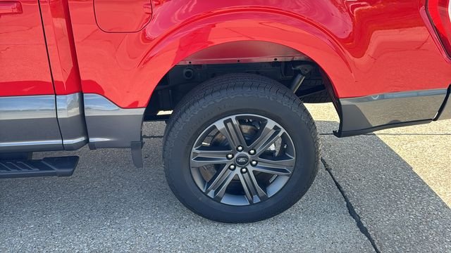 Used 2023 Red Ford XLT image 8