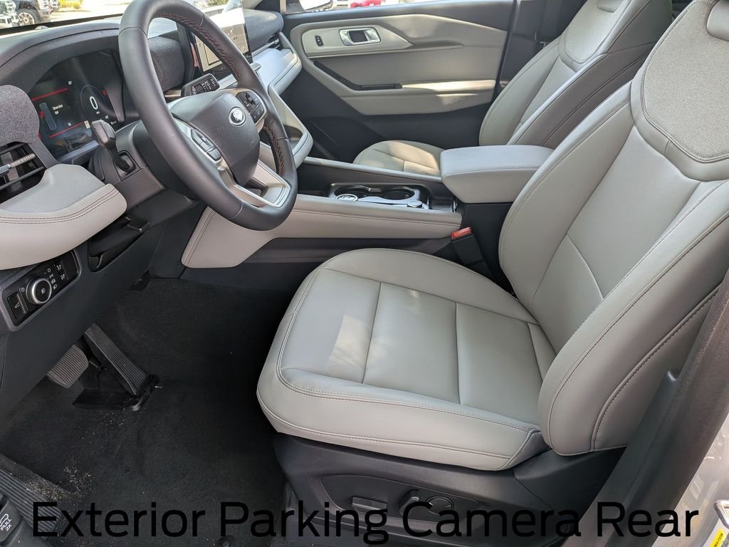New 2026 Space White Metallic Ford Active image 16
