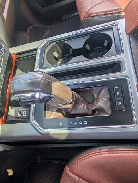 Used 2018 White Ford King Ranch image 25