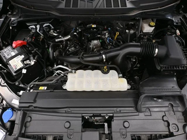 2023 Ford F-150 XLT - Photo 38