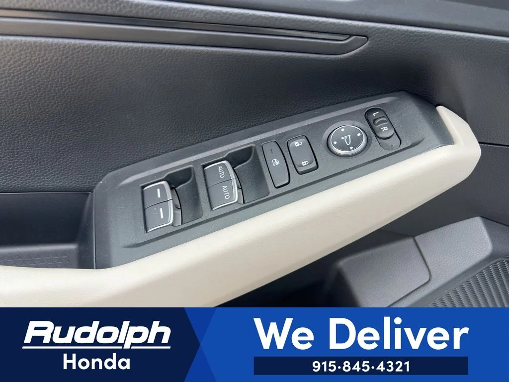 New 2026 Platinum White Pearl Honda LX image 29