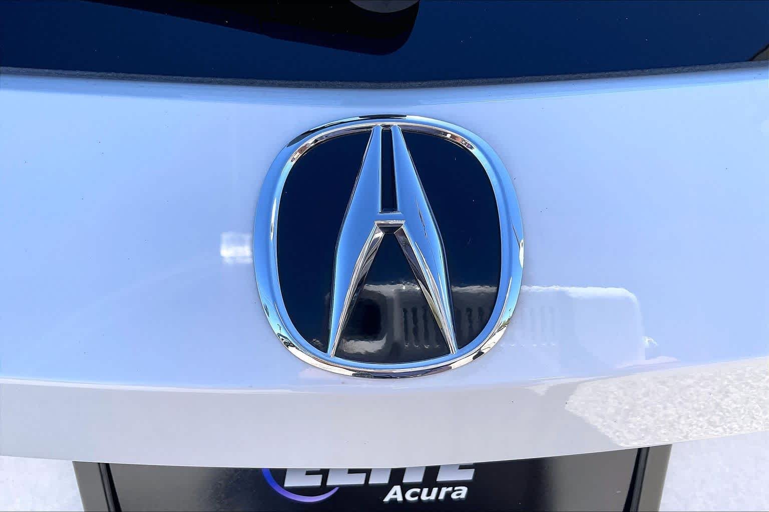 Used 2026 Platinum White Pearl Acura w/Advance Package image 32