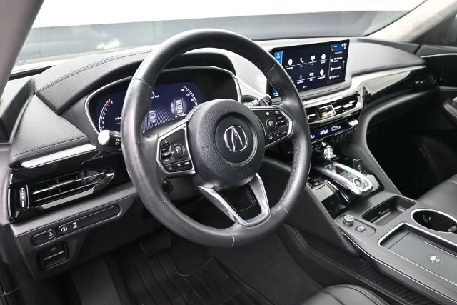 Used 2025 Liquid Carbon Metallic Acura SH-AWD image 20