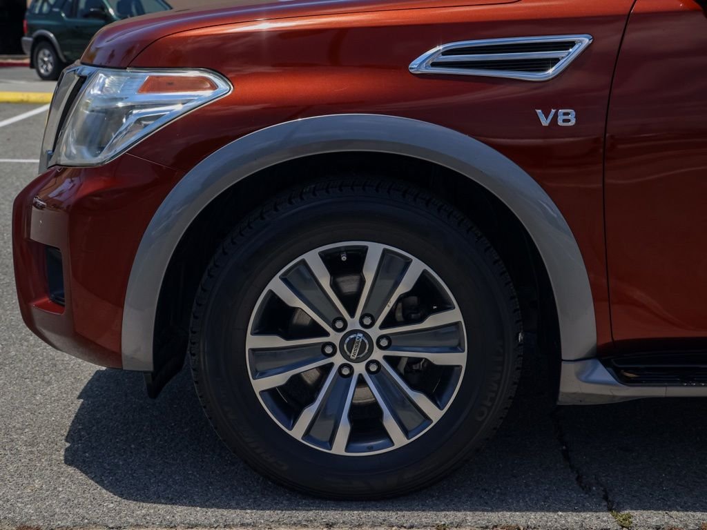 Used 2018 Brown Nissan SL image 9