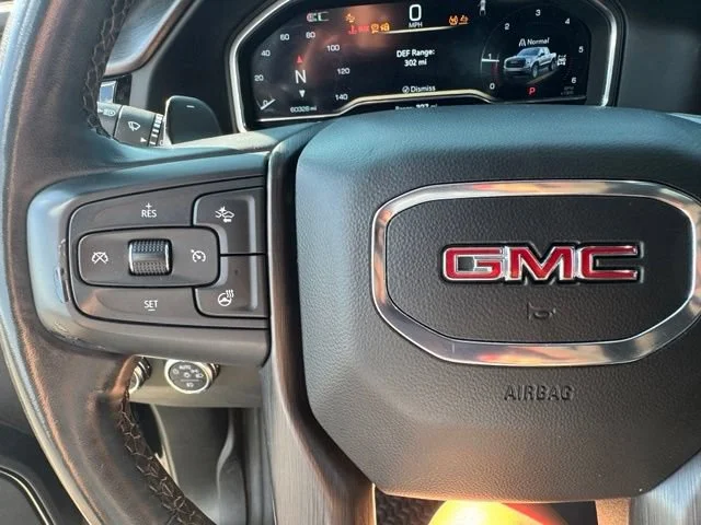 Used 2024 Onyx Black GMC AT4 image 31