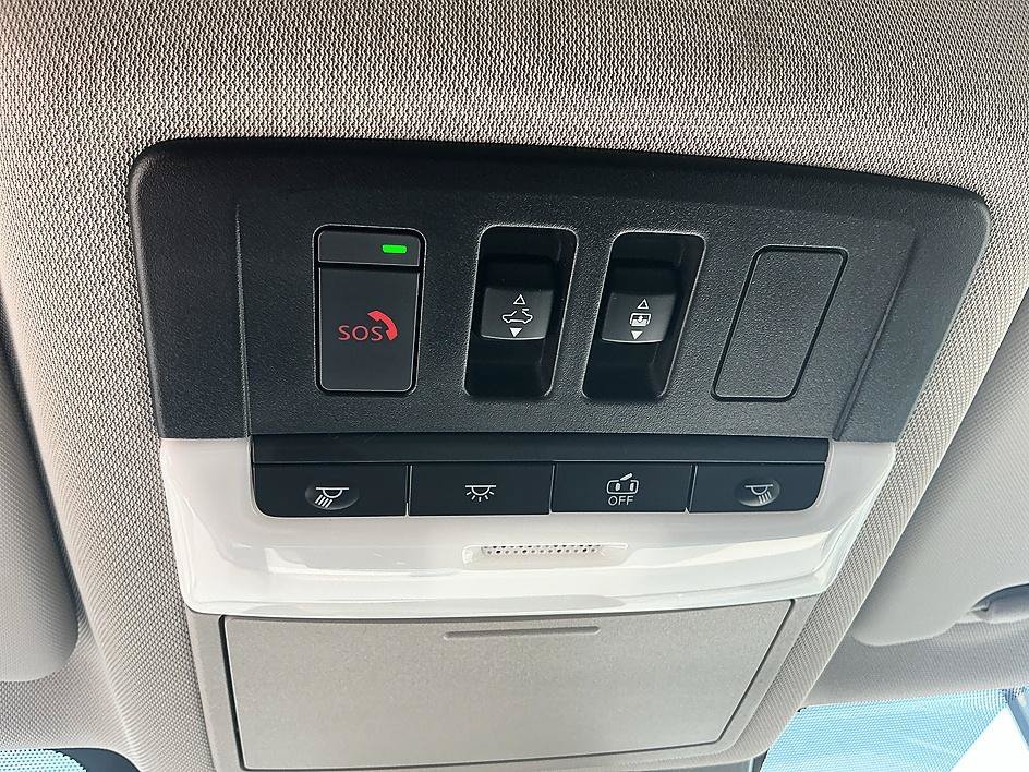 Certified Used 2023 Scarlet Ember Tintcoat Nissan SV image 22