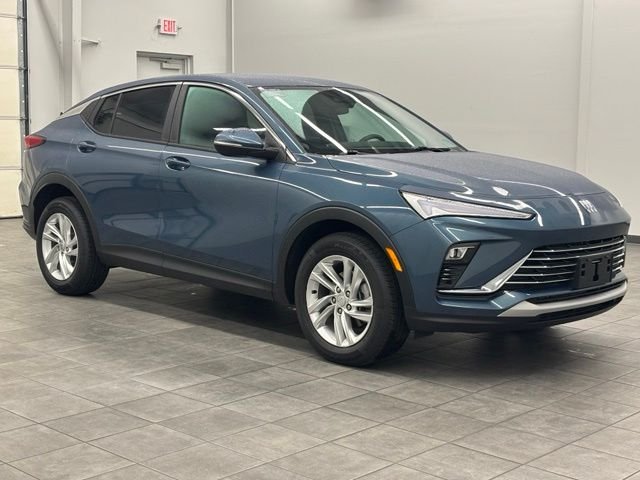 Used 2024 Blue Buick Preferred image 1