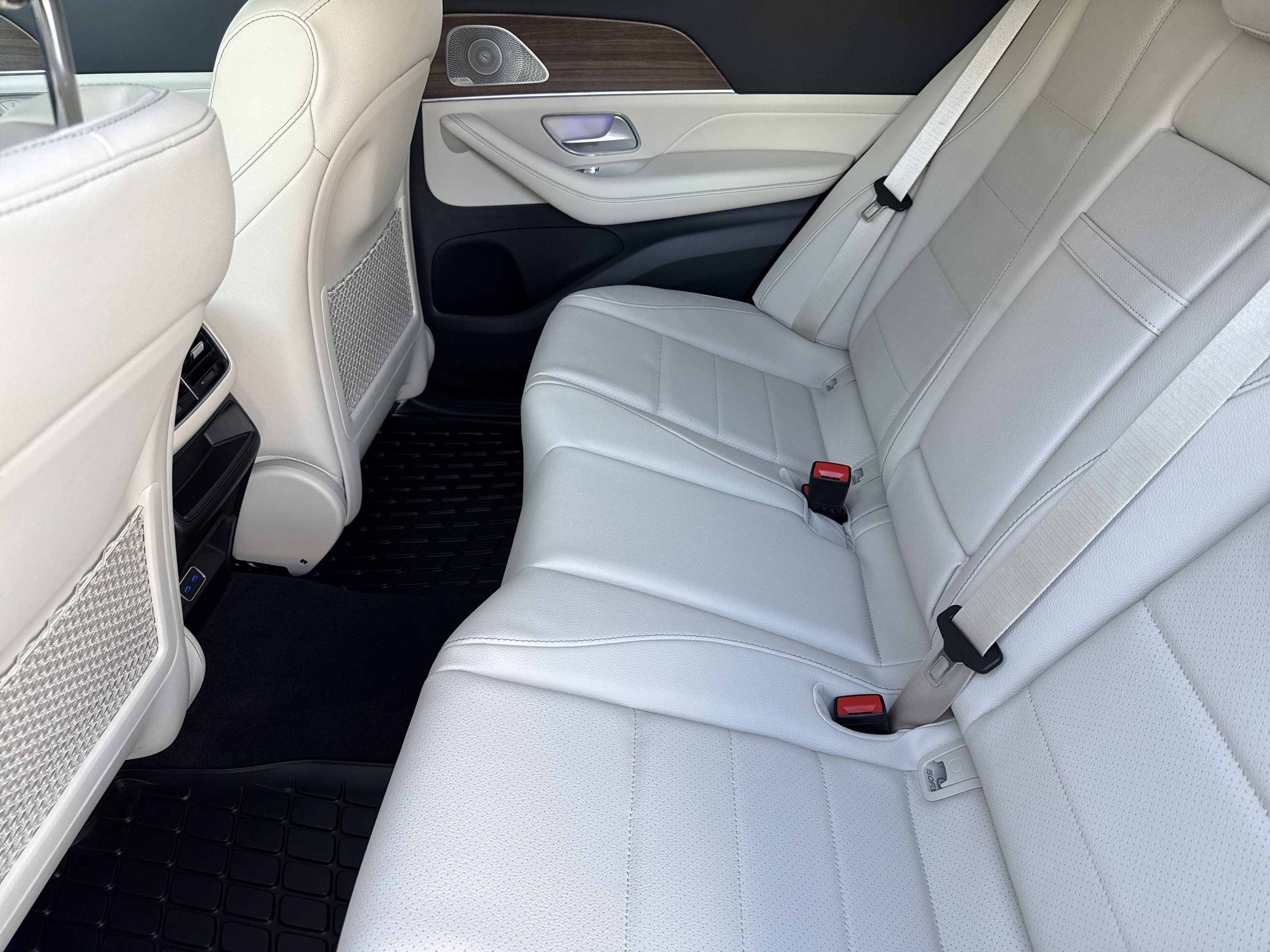 Used 2026 Polar White Mercedes-Benz GLE 350 image 25