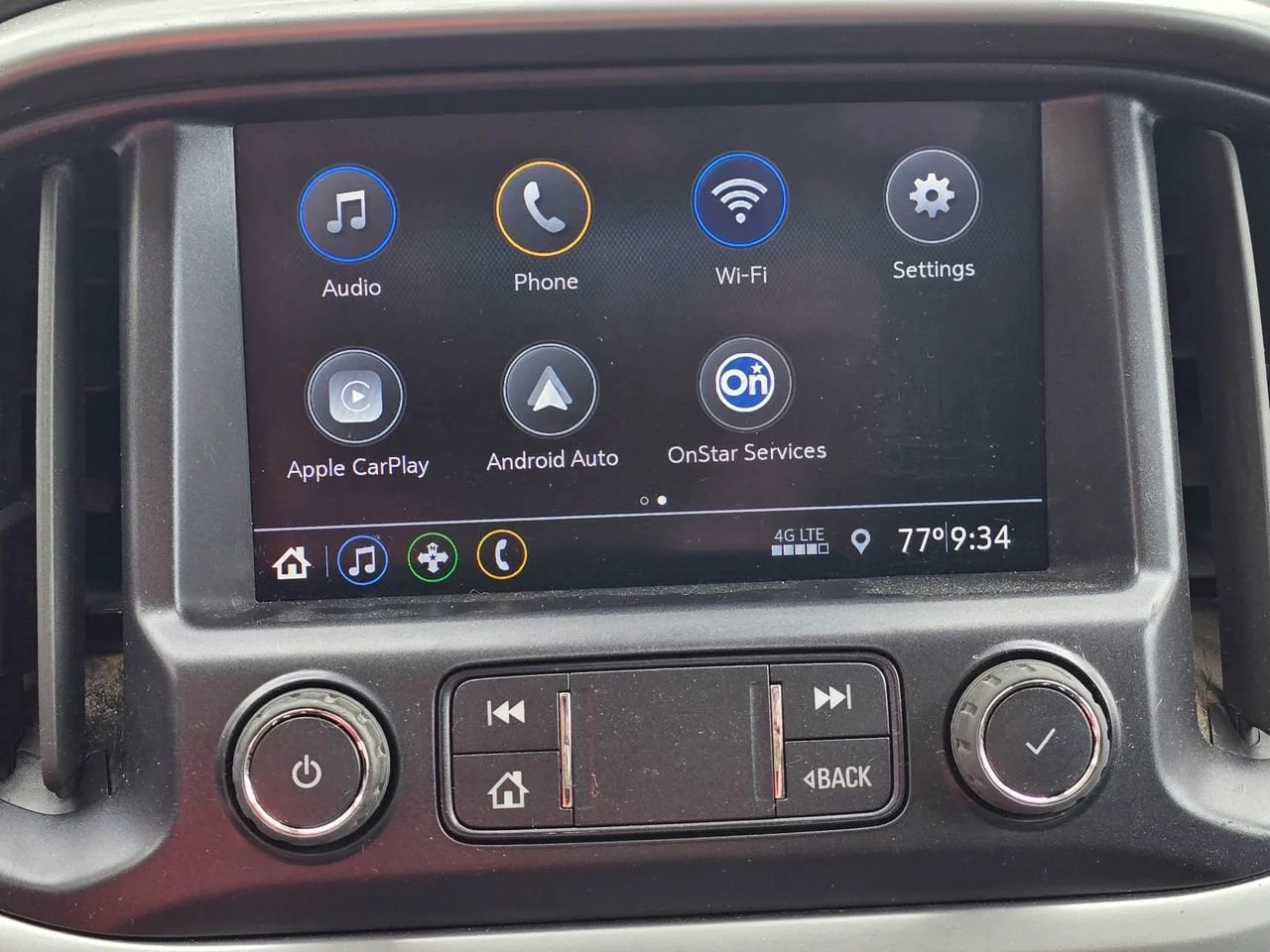Used 2022 Summit White Chevrolet LT image 14