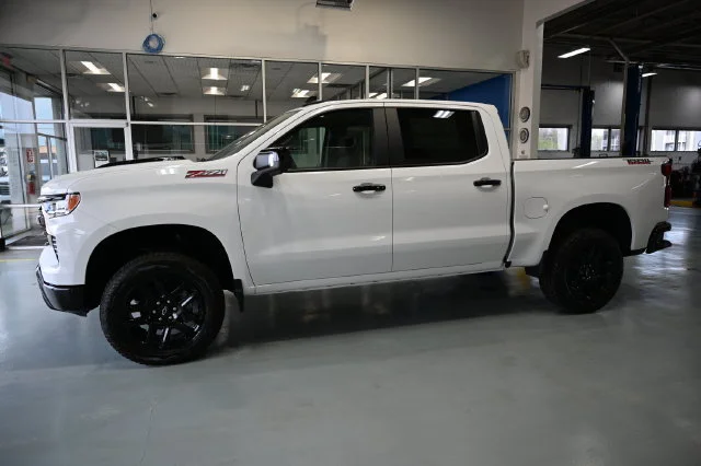 2026 Chevrolet Silverado 1500 LT Trail Boss - Photo 8