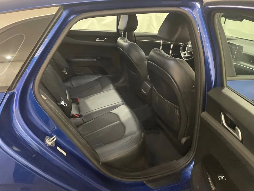 Used 2021 Sapphire Blue Kia GT-Line image 25