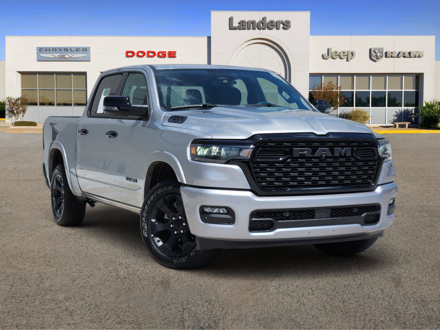 2025 RAM 1500 Big Horn/Lone Star 4x4 Crew Cab 5'7's photo