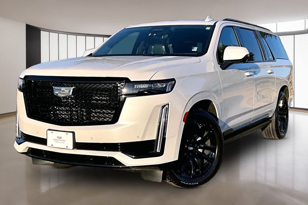 Used 2023 White Cadillac Sport Platinum image 1