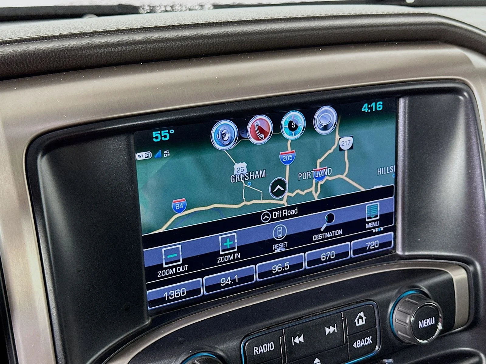 Used 2018 Red Quartz Tintcoat GMC Denali image 14