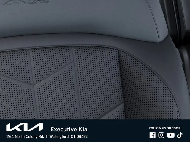 New 2027 White Kia  image 24
