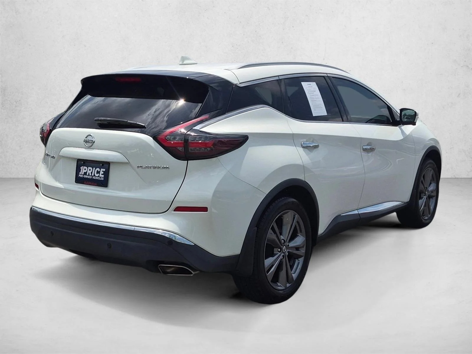 Used 2020 Pearl White Tricoat Nissan Platinum image 5