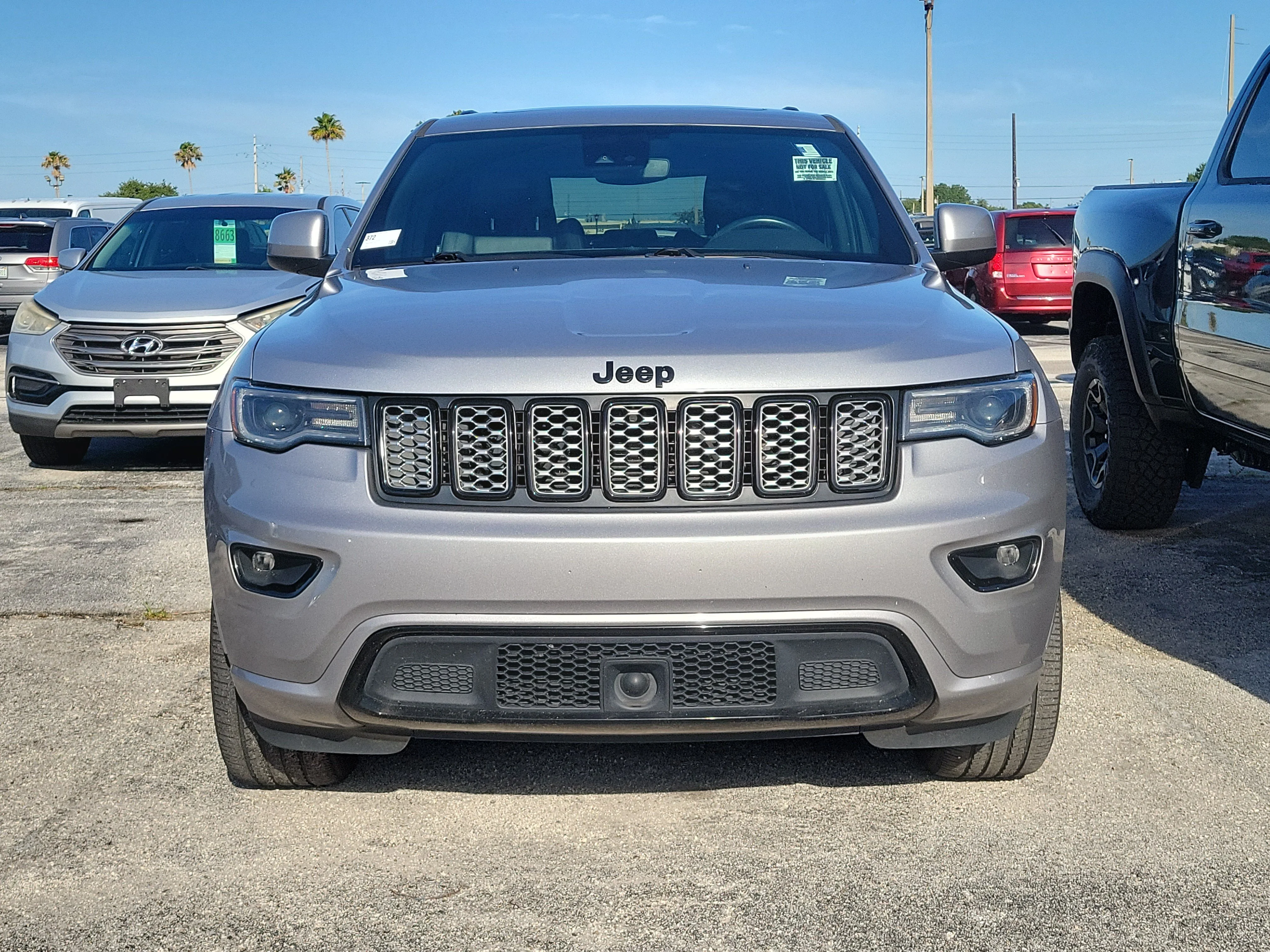Used 2021 Billet Silver Metallic Clearcoat Jeep Laredo X image 2