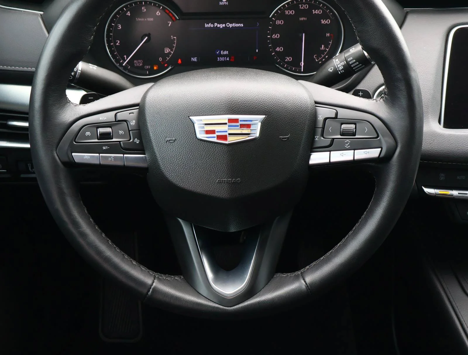 Certified Used 2022 Crystal White Tricoat Cadillac Premium Luxury image 12