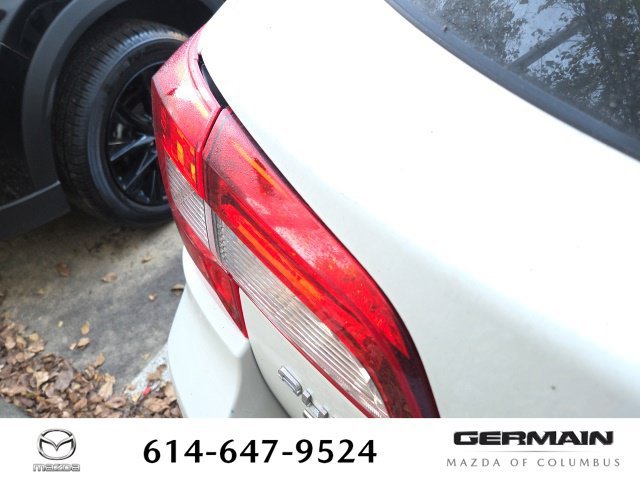 Used 2016 White Subaru 2.5i image 13