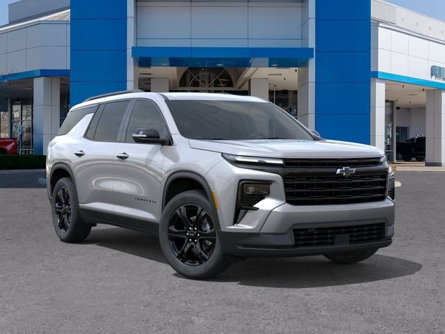 2027 Chevrolet Traverse LT - Photo 8