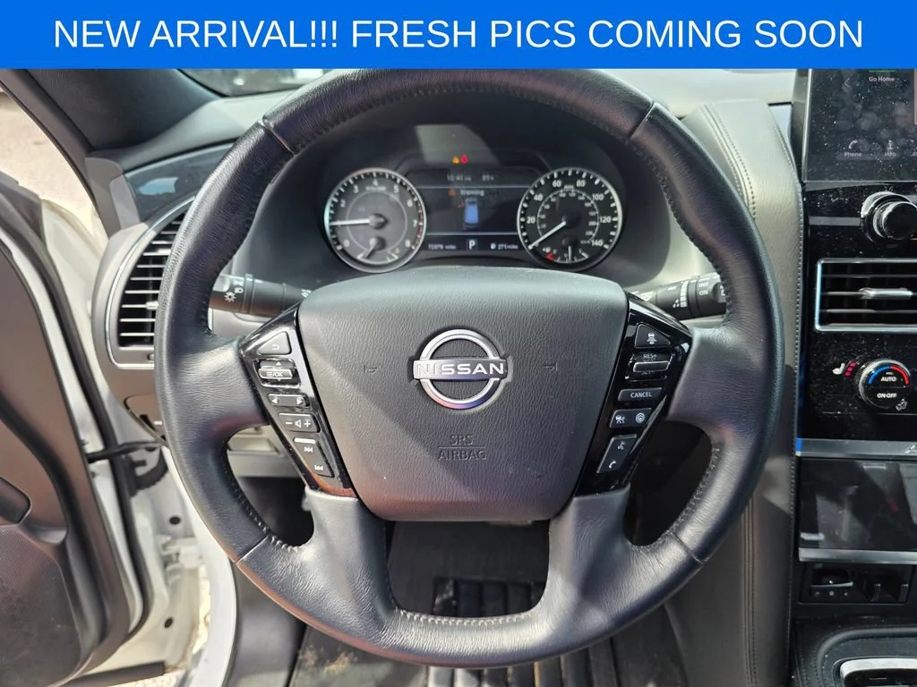 Used 2023 White Nissan SL 2WD image 12