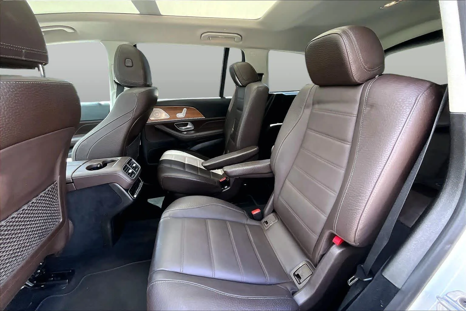 Used 2022 MANUFAKTUR Diamond White Bright Mercedes-Benz GLS 450 image 21