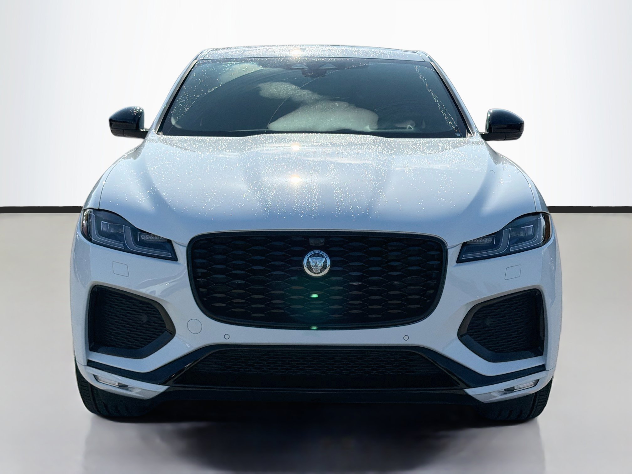 New 2026 Fuji White Jaguar R-Dynamic S image 8