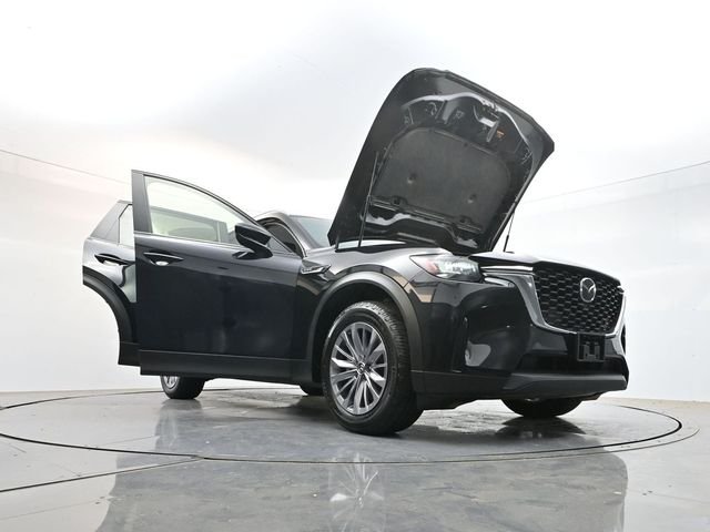 Used 2025 Black Mazda 3.3 Turbo Select image 33