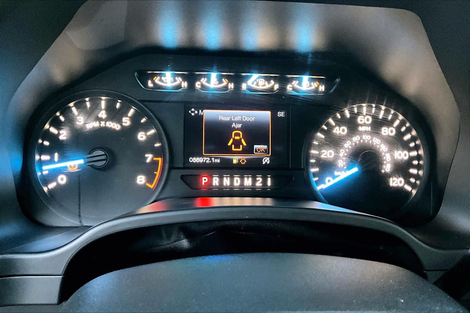 Used 2018 Oxford White Ford XL image 26