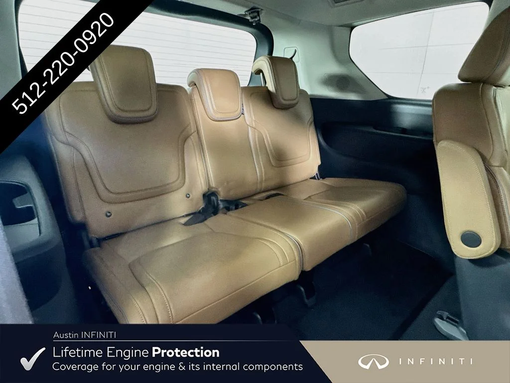 New 2027 White INFINITI LUXE image 36