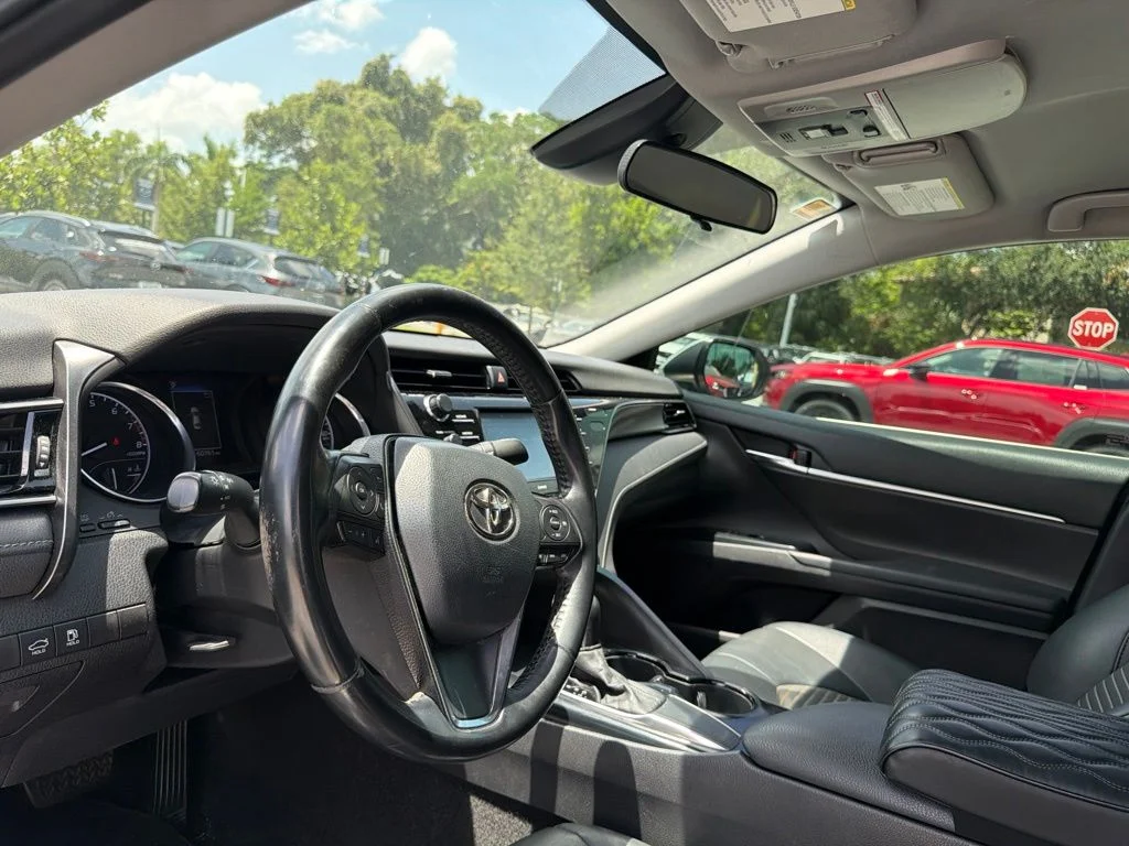 Used 2020 Celestial Silver Metallic Toyota SE image 15
