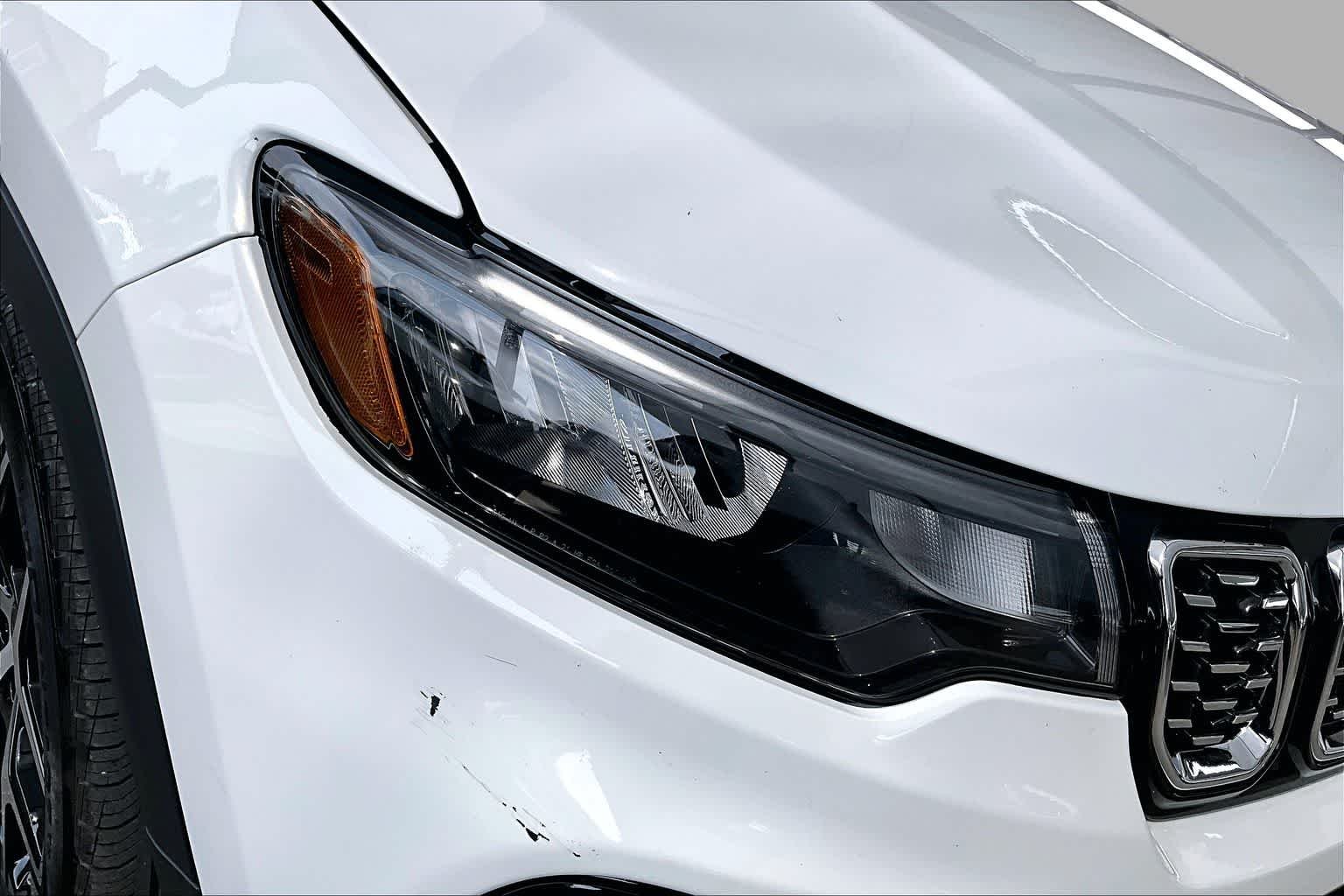 Used 2025 Bright White Clearcoat Jeep Limited image 27