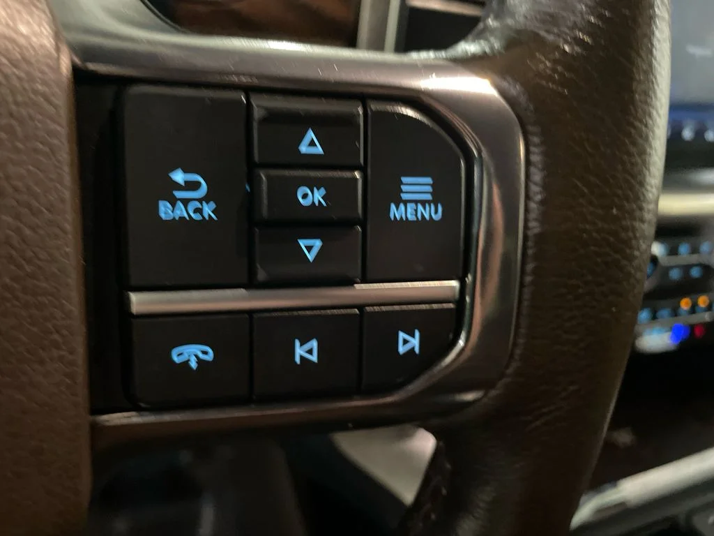 Used 2023 STONE GRAY METALLIC Ford King Ranch image 15