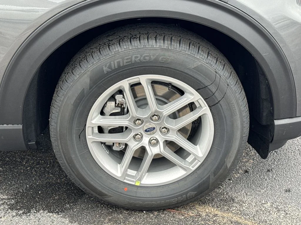 New 2026 Gray Ford Active image 12