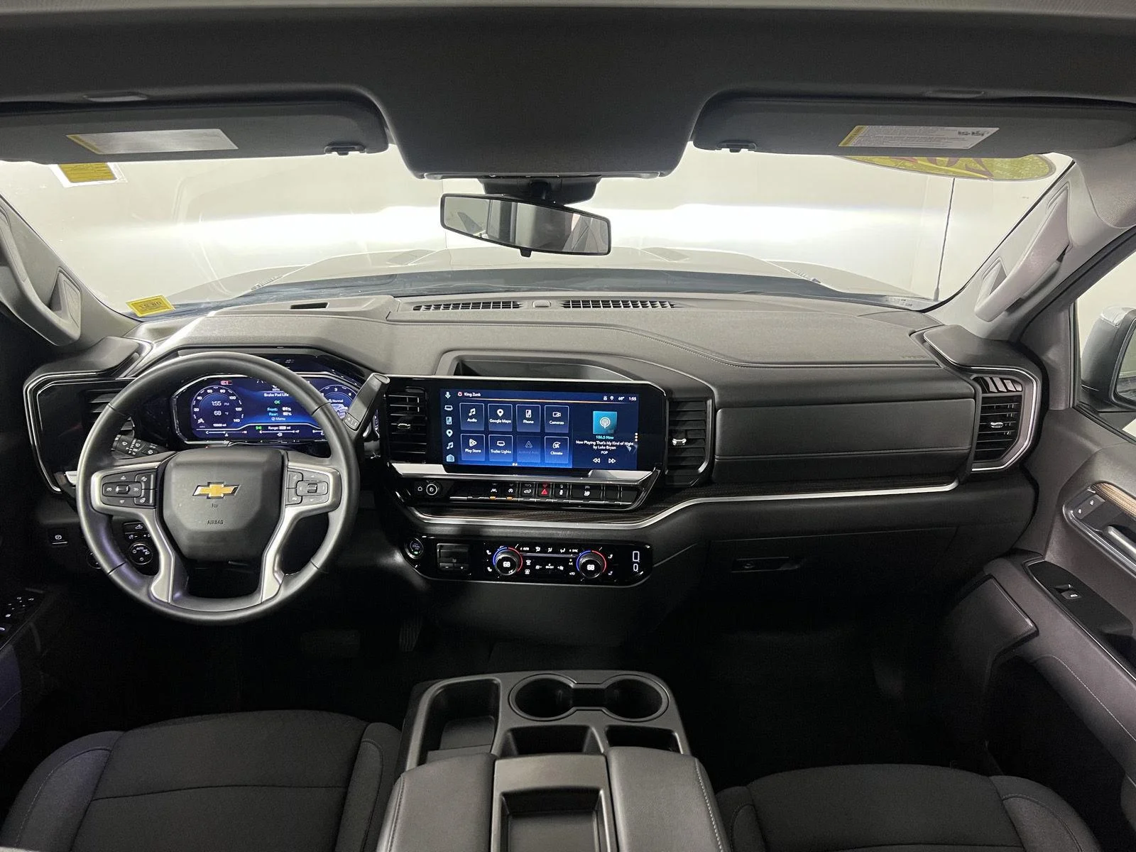 Used 2025 Black Chevrolet LT (2FL) image 17