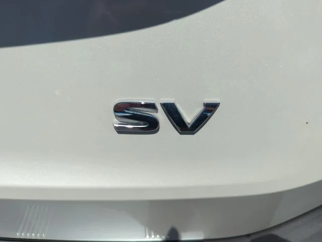 Used 2023 White Nissan SV image 22