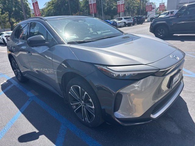 Used 2023 Heavy Metal w/Black Roof Toyota Limited image 3