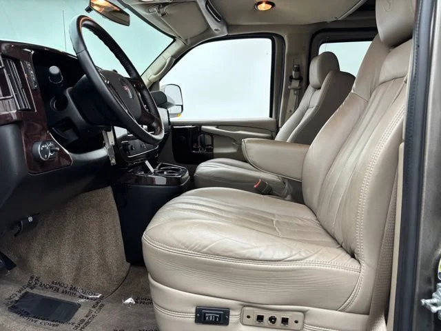 Used 2012 Special Paint GMC Explorer Limited SE image 19