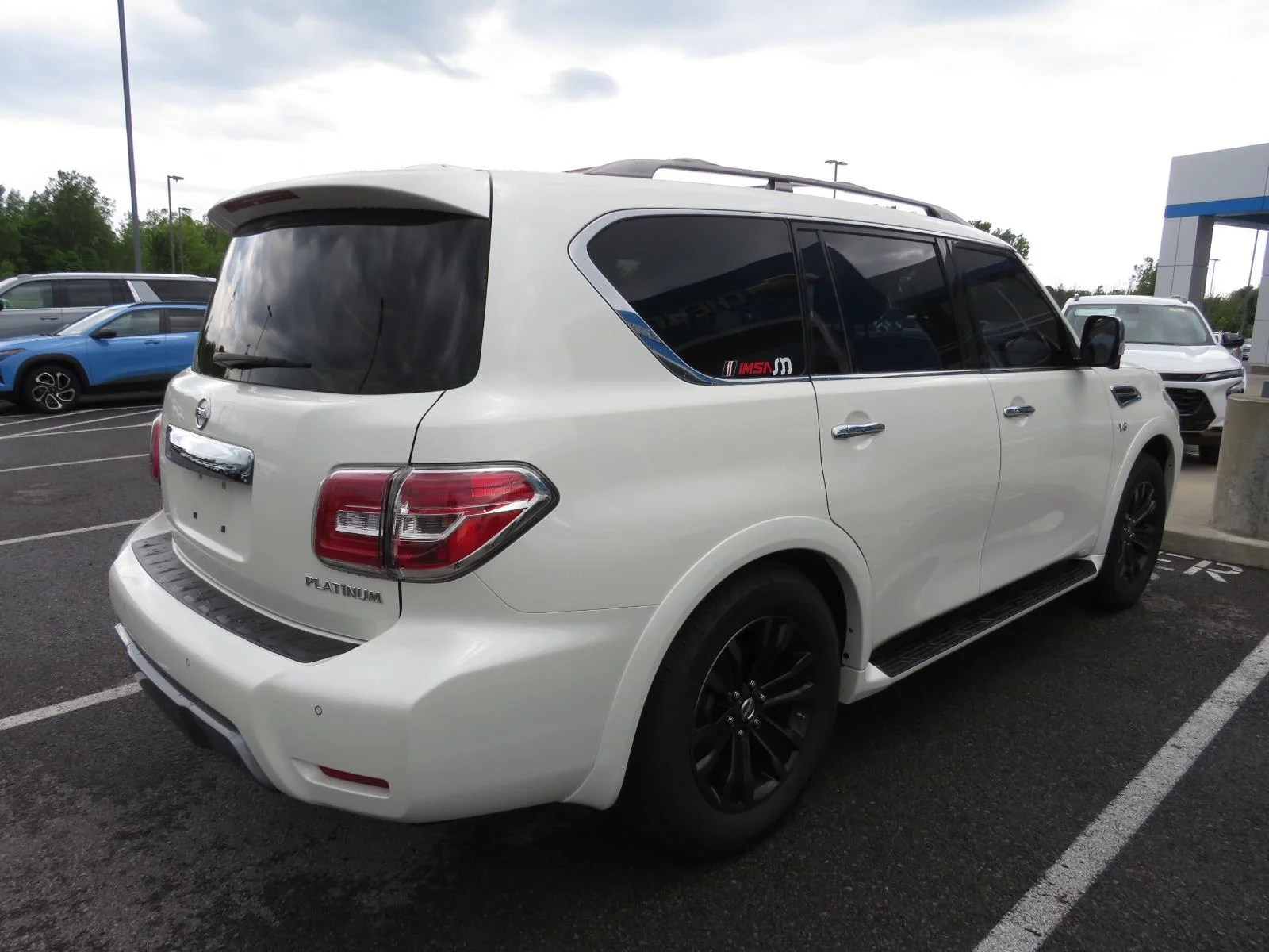 Used 2020  NISSAN  image 3