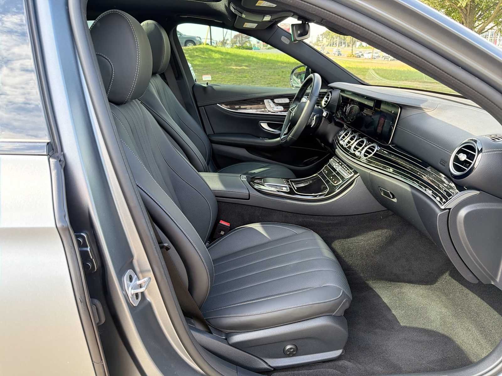 Used 2023 MANUFAKTUR Selenite Gray Magno Mercedes-Benz E 350 image 15