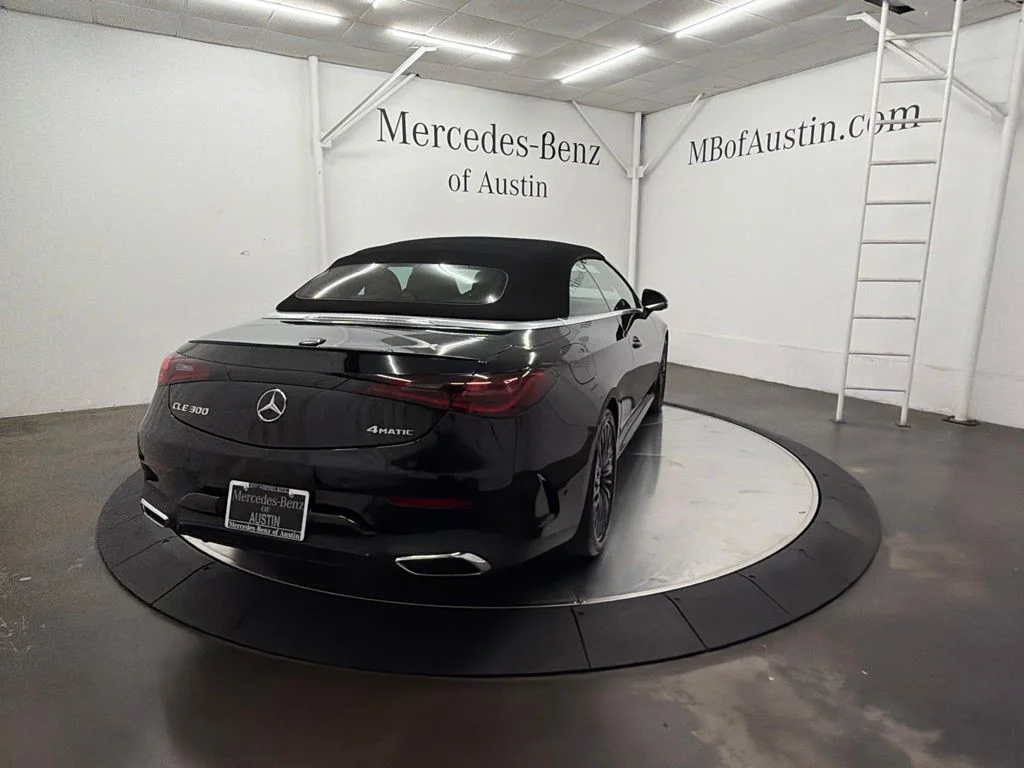 New 2027 Black Mercedes-Benz CLE 300 image 7