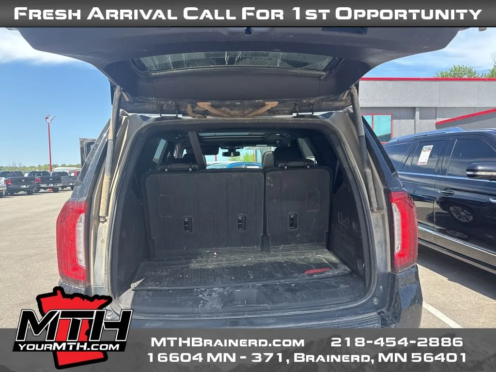 Used 2021 Black GMC SLT image 9