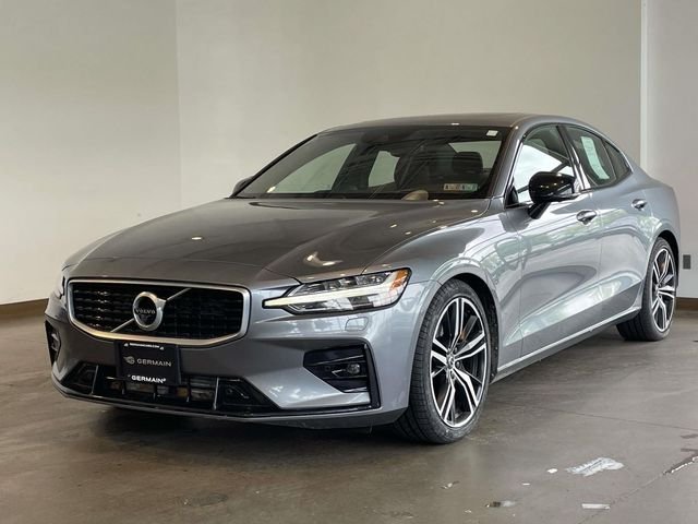 2019 Volvo S60 T6 R-Design AWD's photo