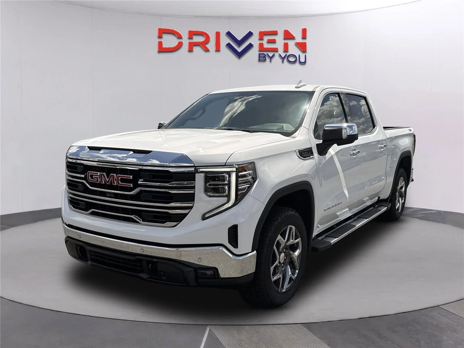 New 2026 Summit White GMC SLT image 8