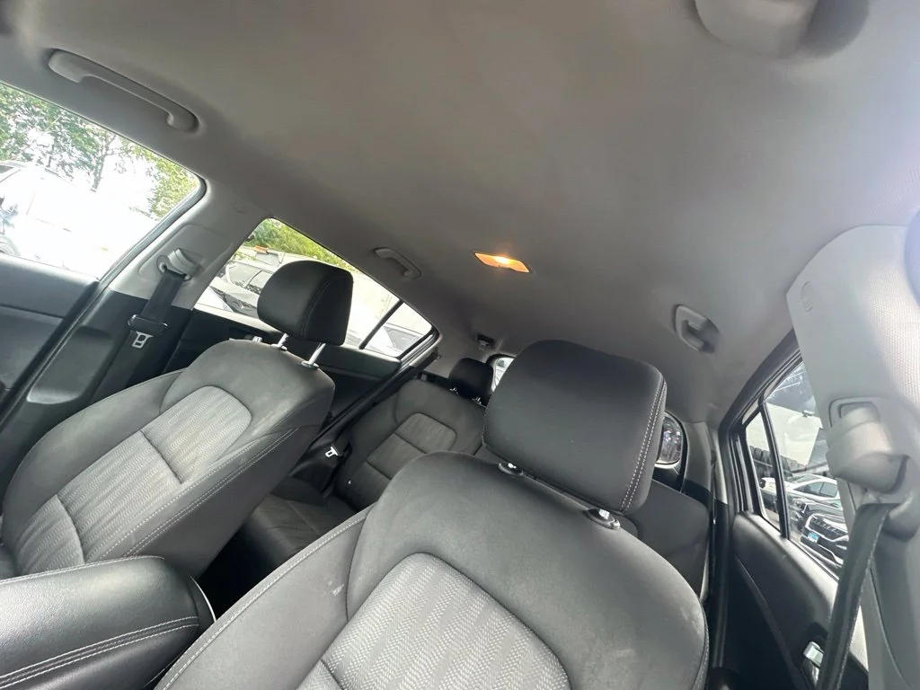 Used 2022 Red Kia LX image 12