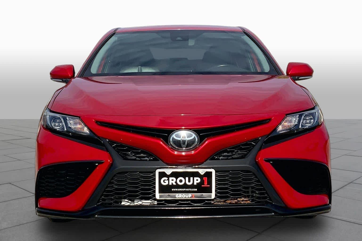 Used 2023 Supersonic Red Toyota SE image 4
