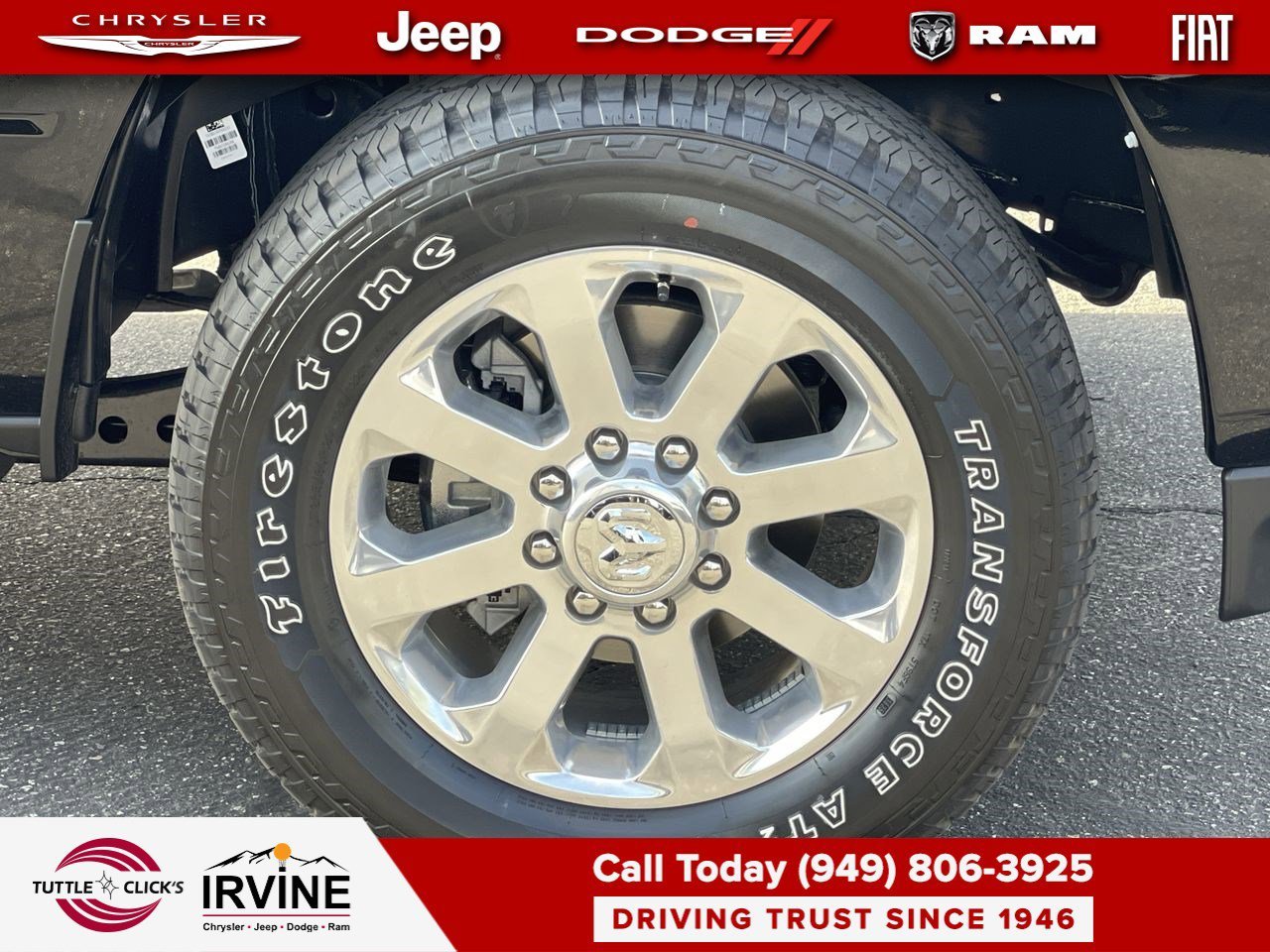 New 2026 Diamond Black Crystal Pearl-Coat Exterior Paint RAM Laramie image 10