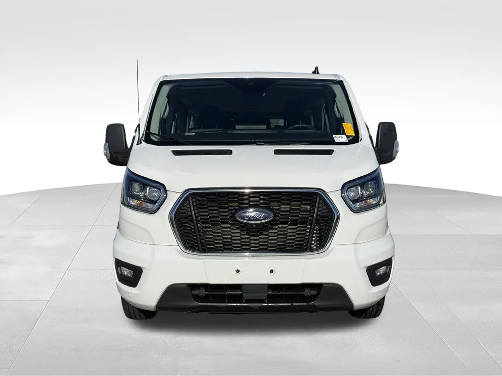 Used 2023 White Ford XLT image 21