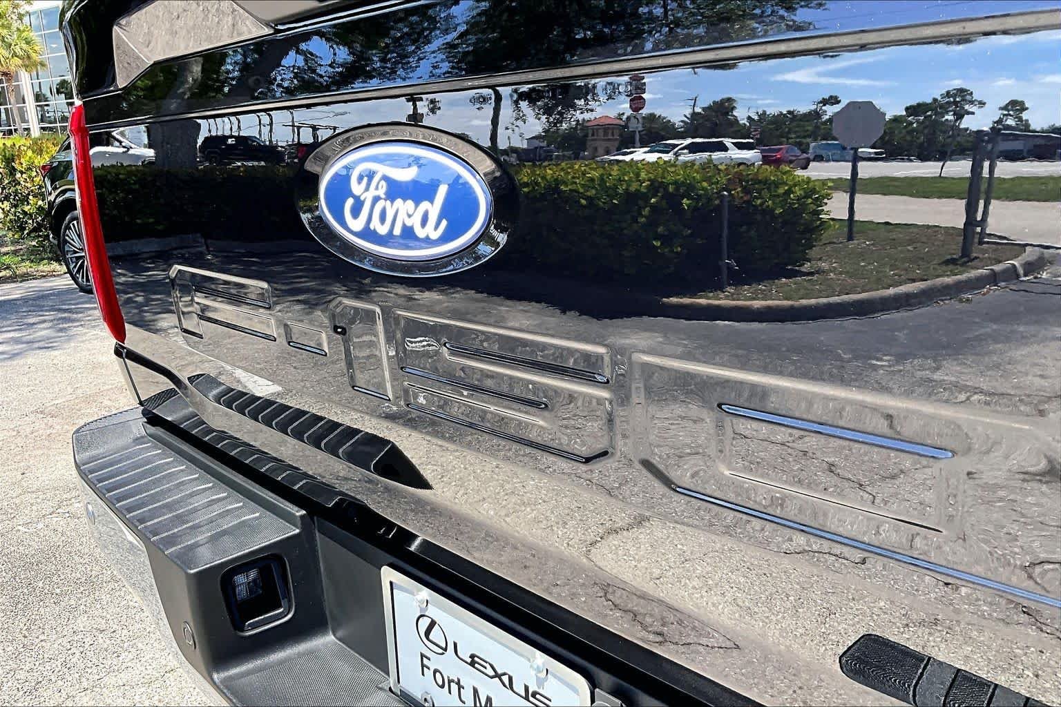 Used 2024 Agate Black Metallic Ford XL image 10