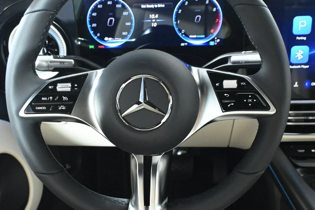 New 2027 Blue Mercedes-Benz CLA 220 image 18